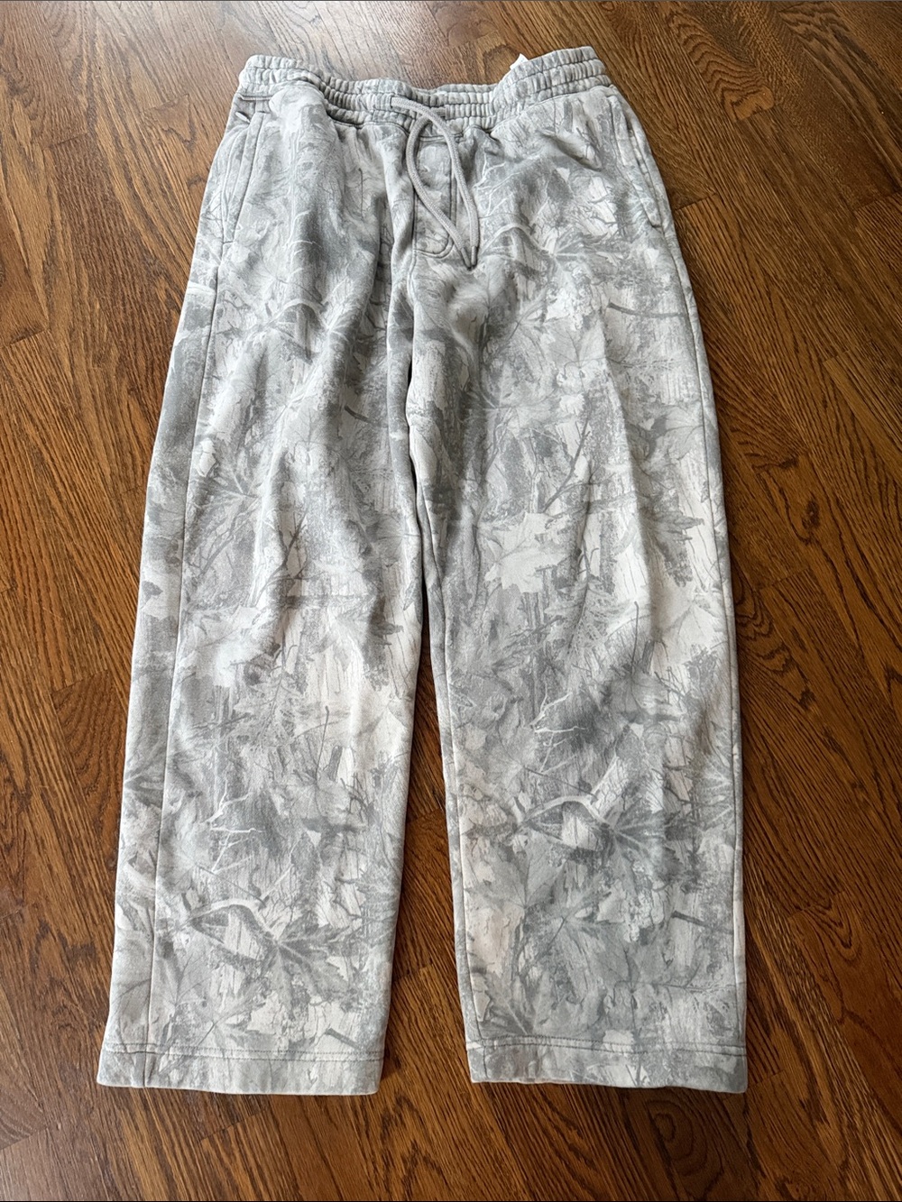 Hollister Camo Drawstring Sweatpants